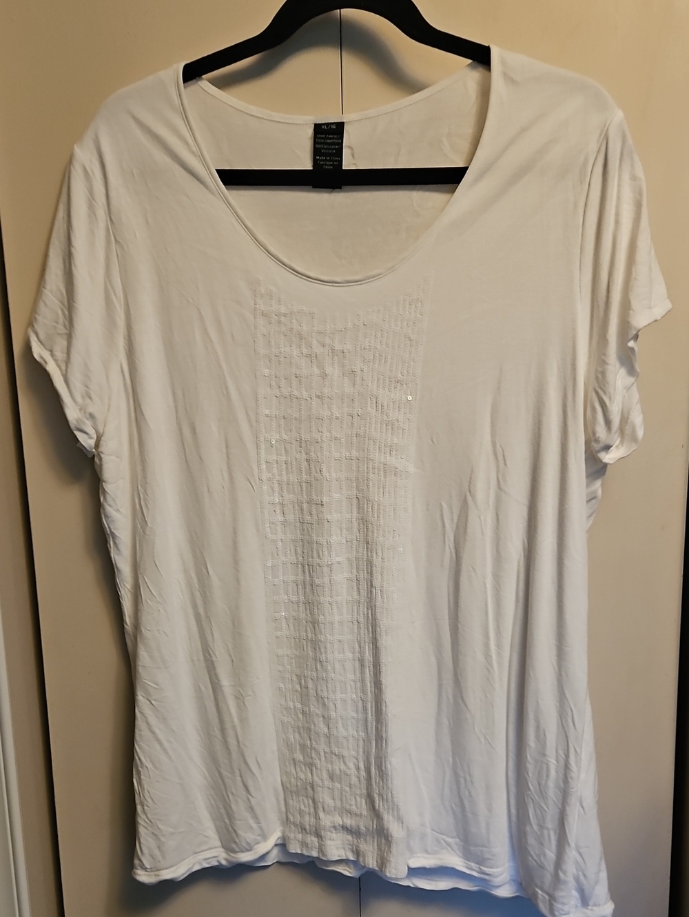 Olsen White Embellished Scoop Neck Top Sz XL Ptp22+ L28
